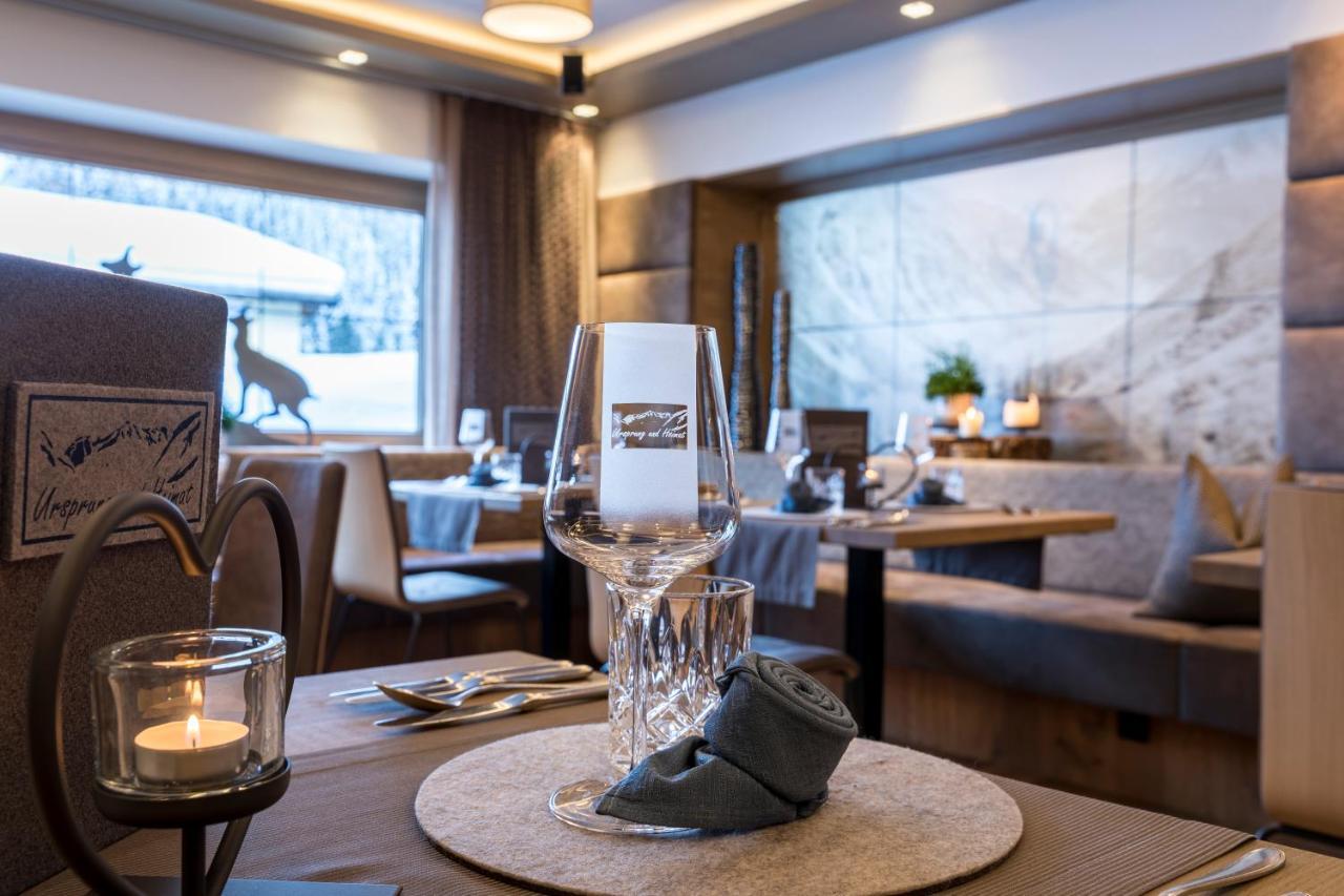 Hotel Sonnblick Sankt Leonhard im Pitztal Dış mekan fotoğraf