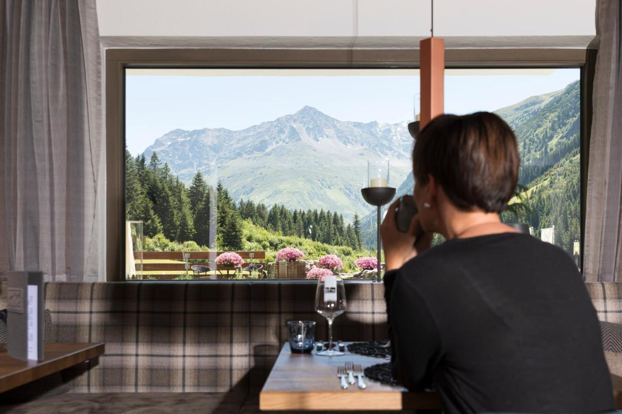 Hotel Sonnblick Sankt Leonhard im Pitztal Dış mekan fotoğraf