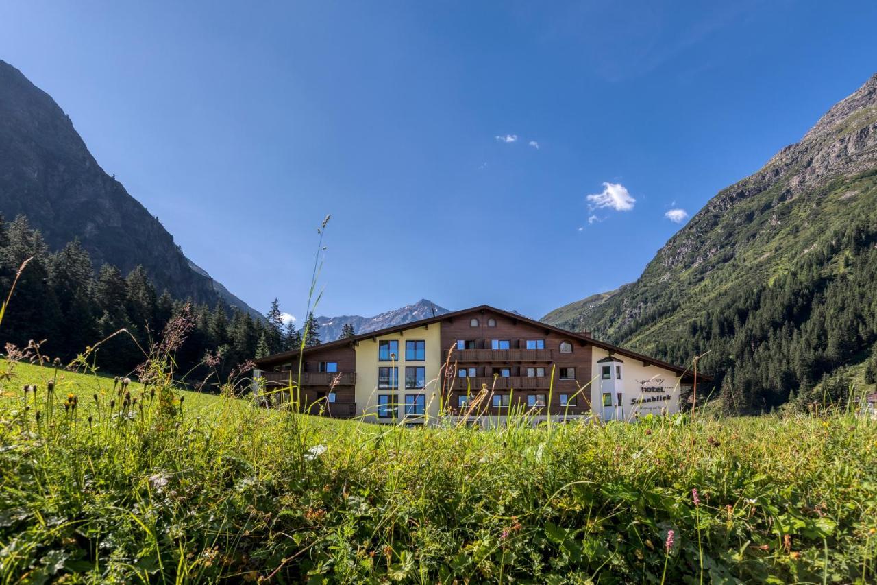 Hotel Sonnblick Sankt Leonhard im Pitztal Dış mekan fotoğraf